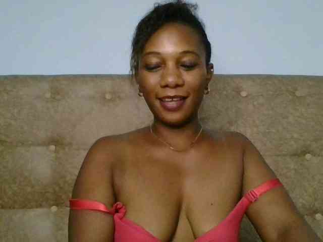 Faozia webcam