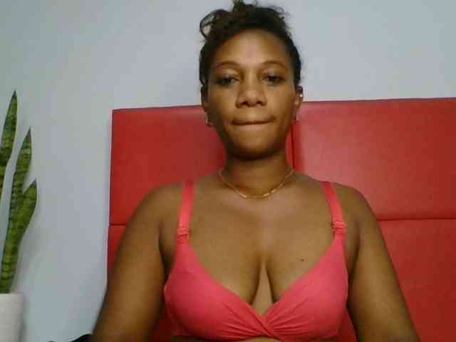 Faozia webcam