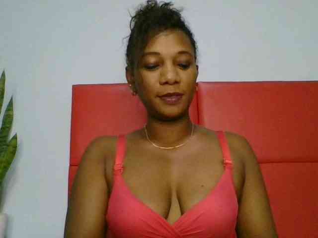 Faozia webcam