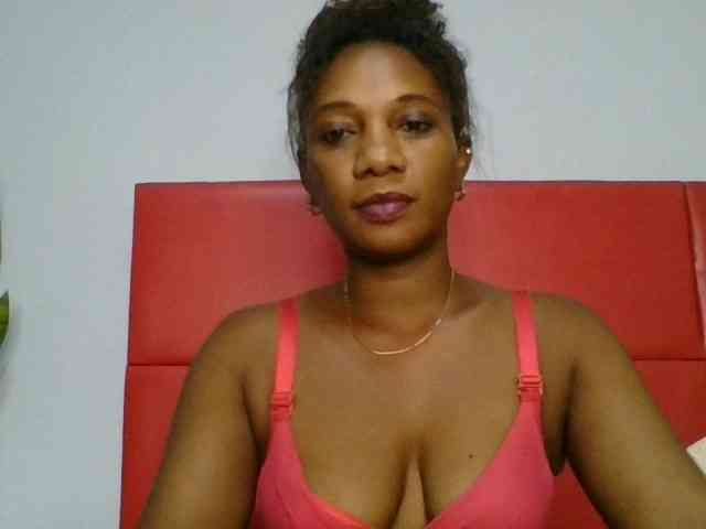 Faozia webcam