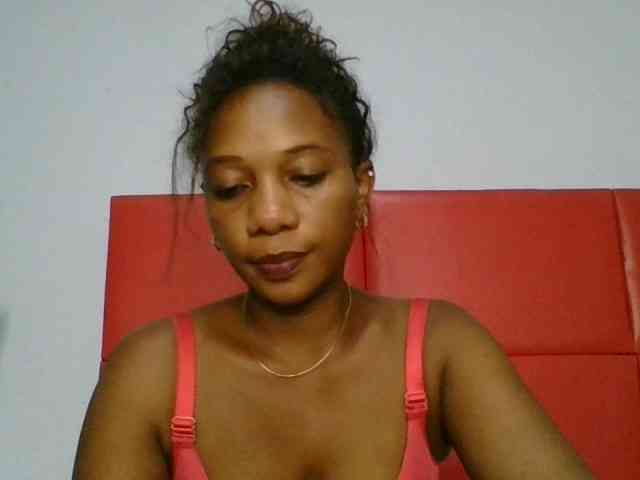 Faozia webcam