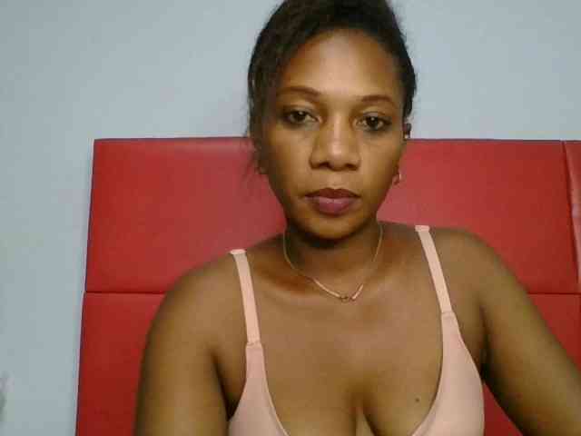 Faozia webcam