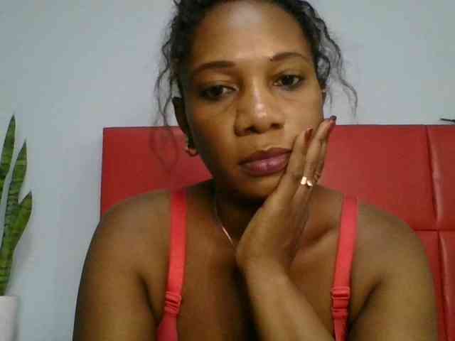 Faozia webcam