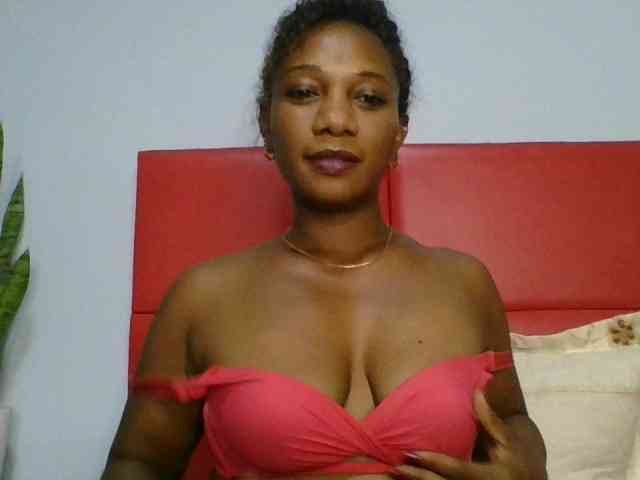 Faozia webcam