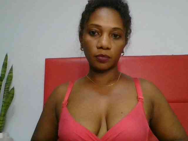 Faozia webcam