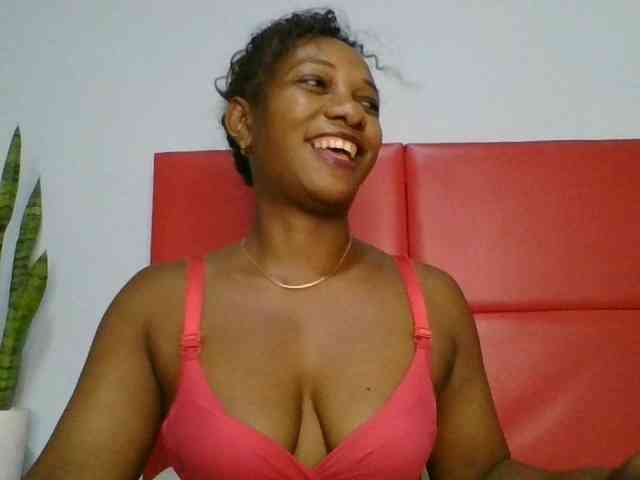 Faozia webcam