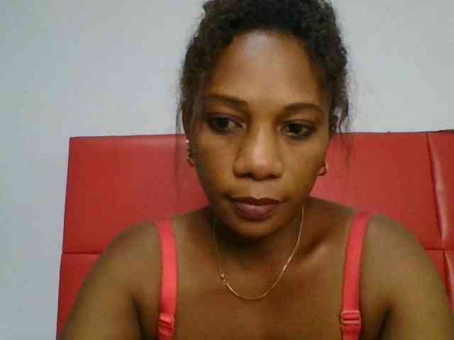 Faozia webcam