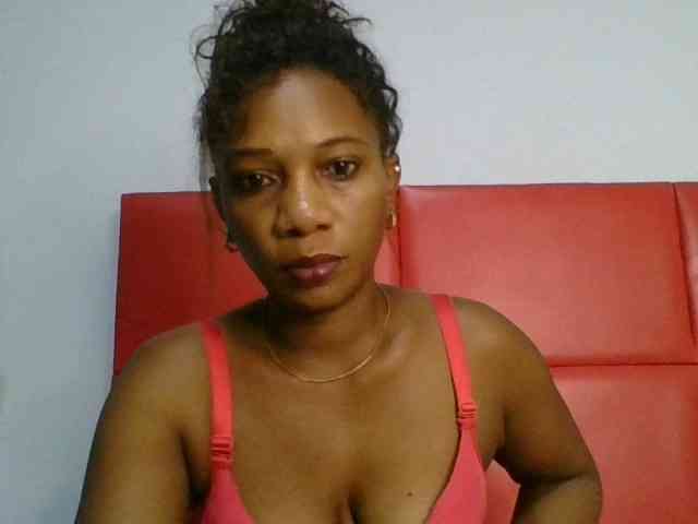 Faozia webcam