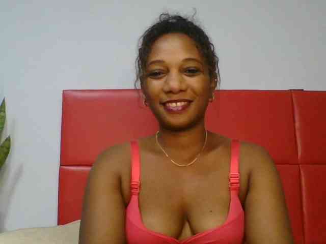 Faozia webcam