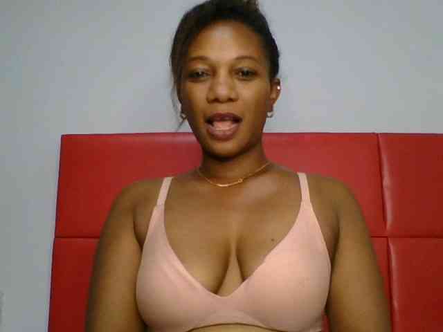 Faozia webcam
