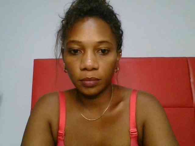 Faozia webcam