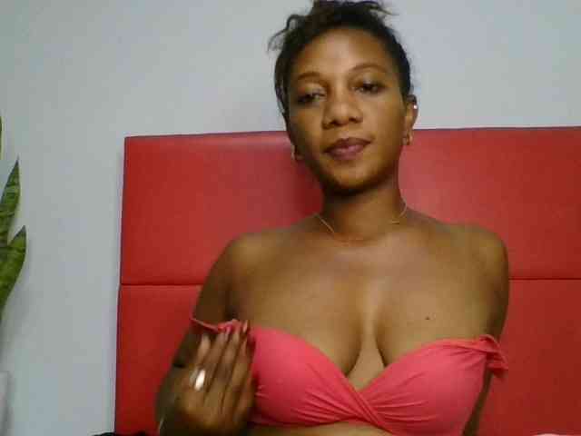 Faozia webcam