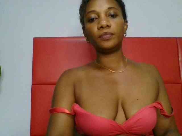 Faozia webcam