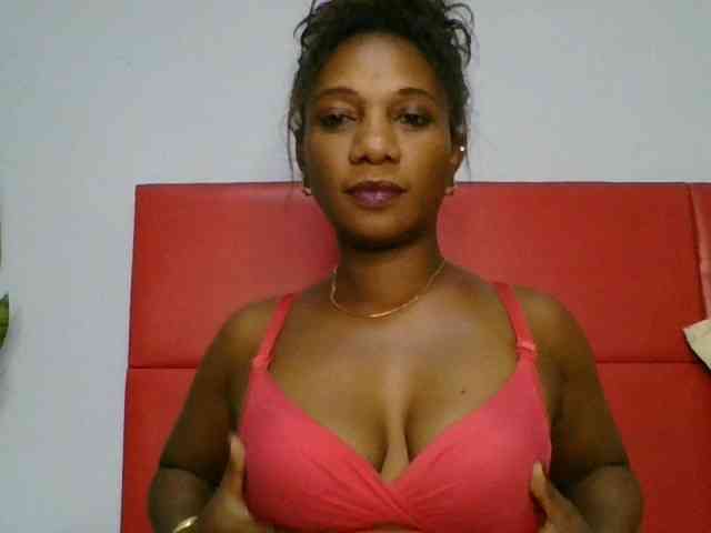 Faozia webcam