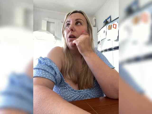 Roksi-8 webcam