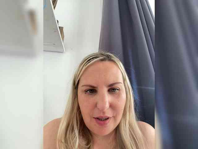 Roksi-8 webcam