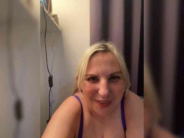 Roksi-8 webcam