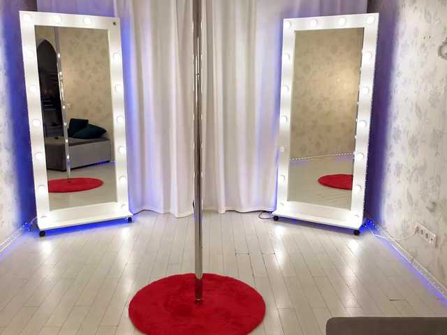 juicyjaice's BongaCams show and profile