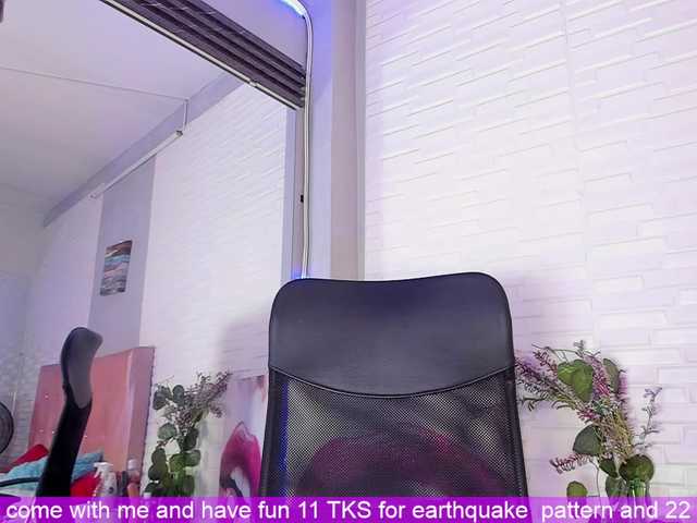 VictoriiaCross's BongaCams show and profile