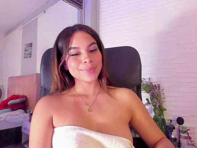 VictoriiaCross webcam