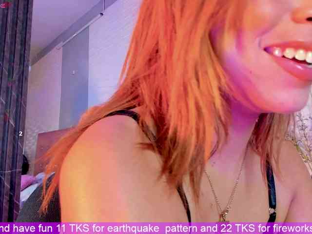VictoriiaCross webcam