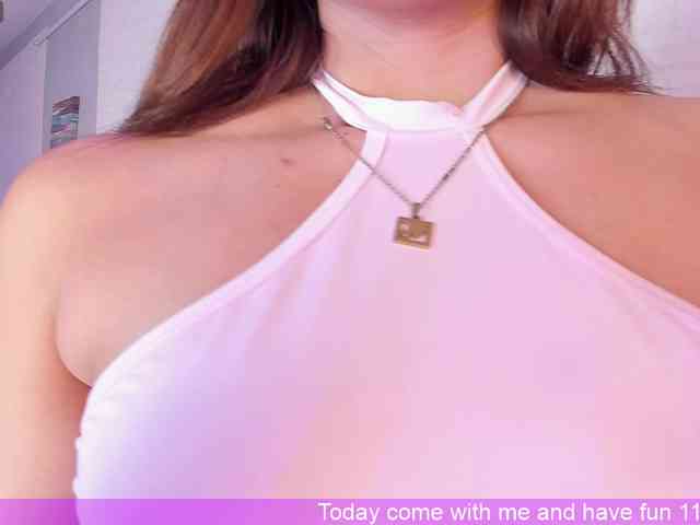 VictoriiaCross webcam