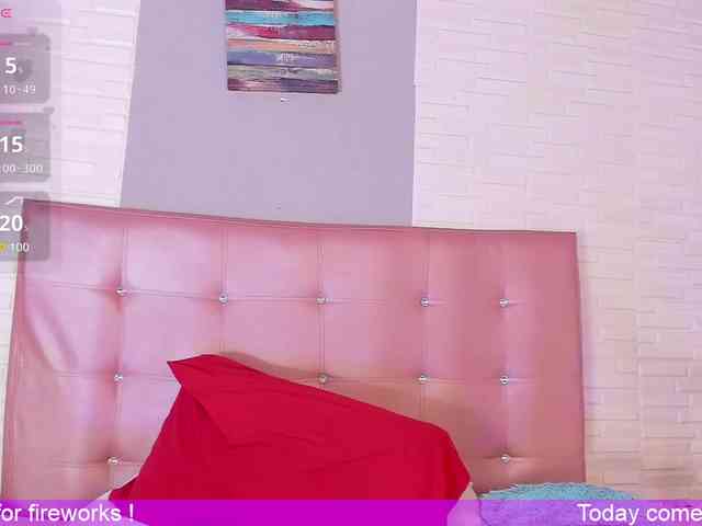 VictoriiaCross webcam