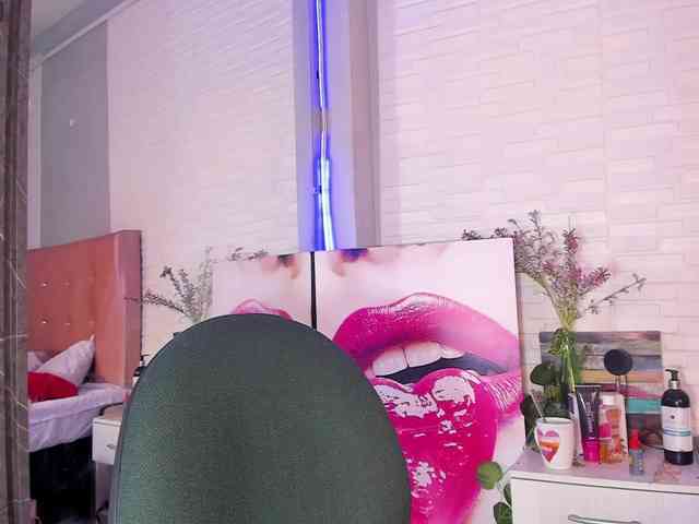 VictoriiaCross VictoriiaCross