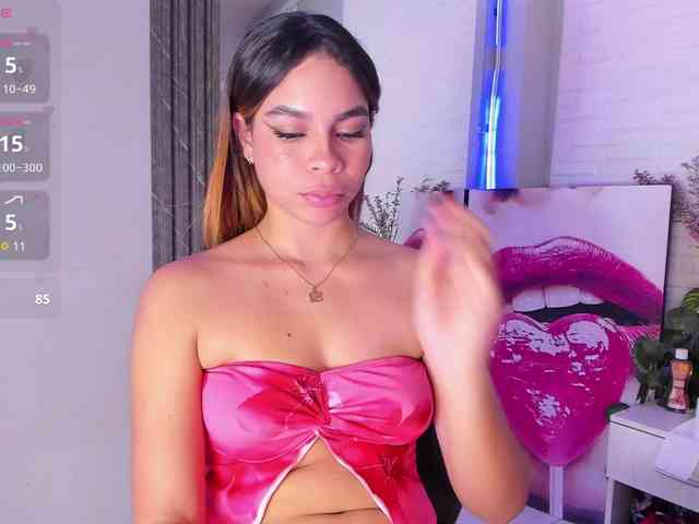 VictoriiaCross webcam