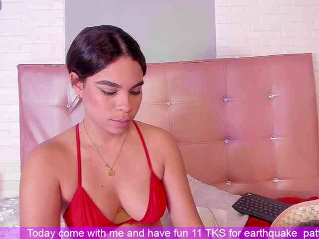 VictoriiaCross webcam