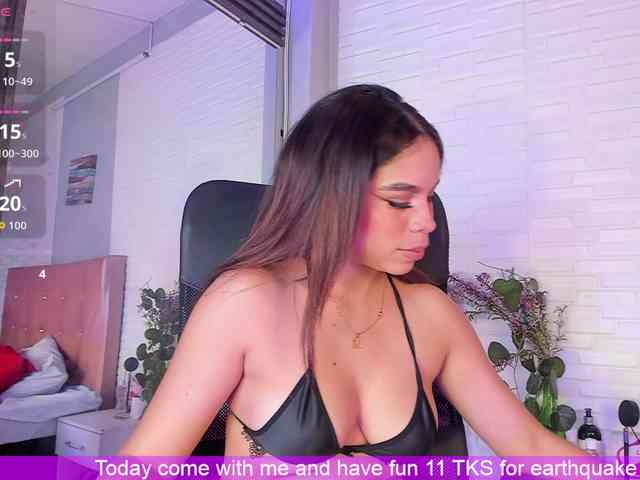 VictoriiaCross webcam