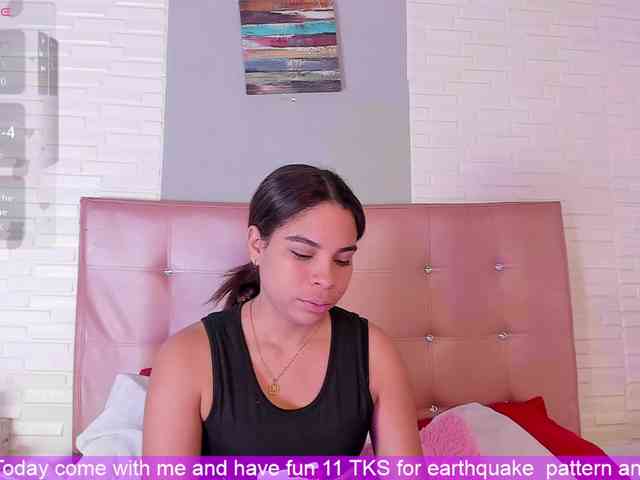 VictoriiaCross webcam