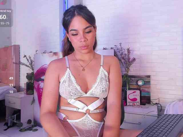 VictoriiaCross VictoriiaCross