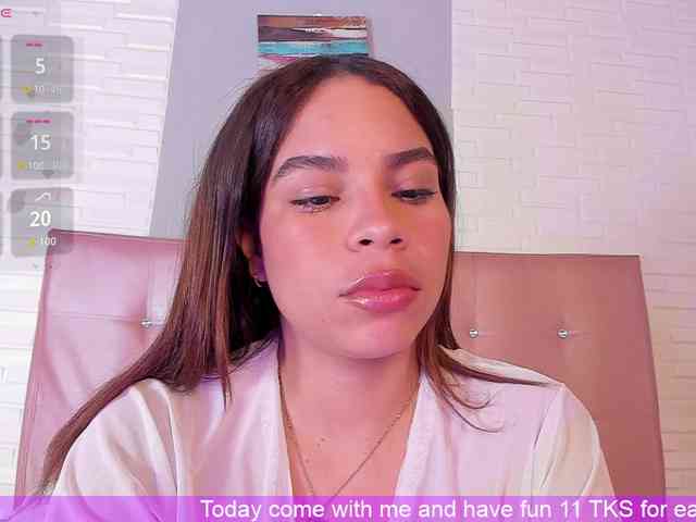 VictoriiaCross webcam