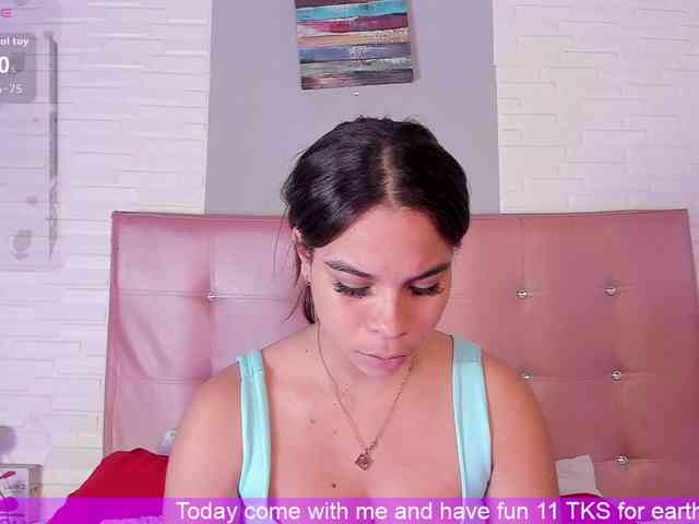 VictoriiaCross webcam