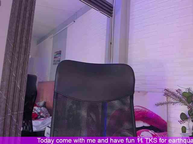 VictoriiaCross webcam