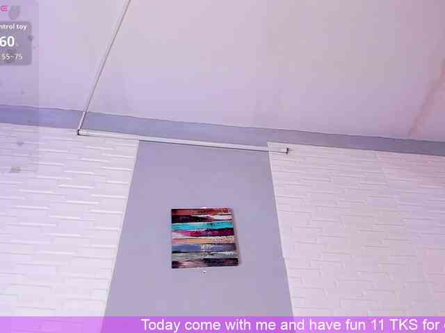 VictoriiaCross webcam