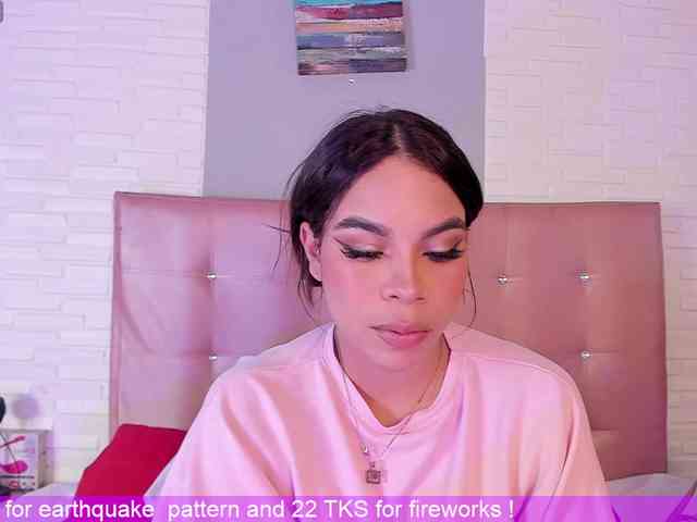 VictoriiaCross webcam