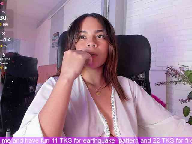 VictoriiaCross webcam