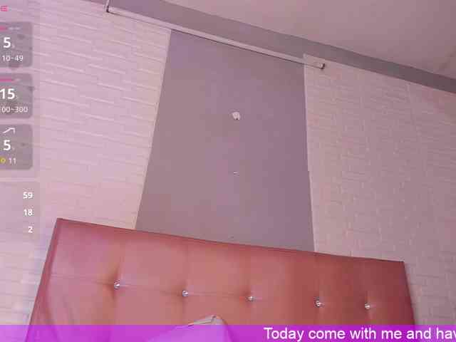 VictoriiaCross webcam