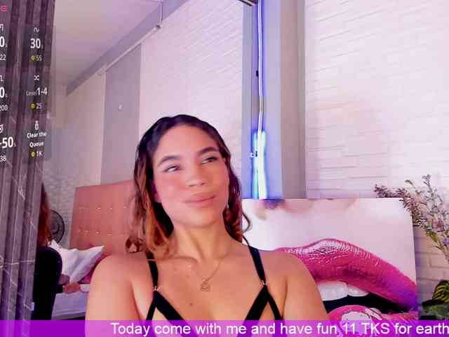 VictoriiaCross webcam