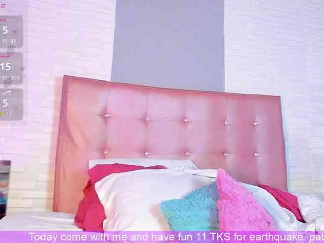 VictoriiaCross webcam