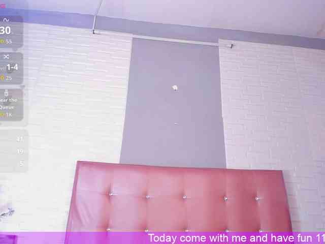 VictoriiaCross webcam