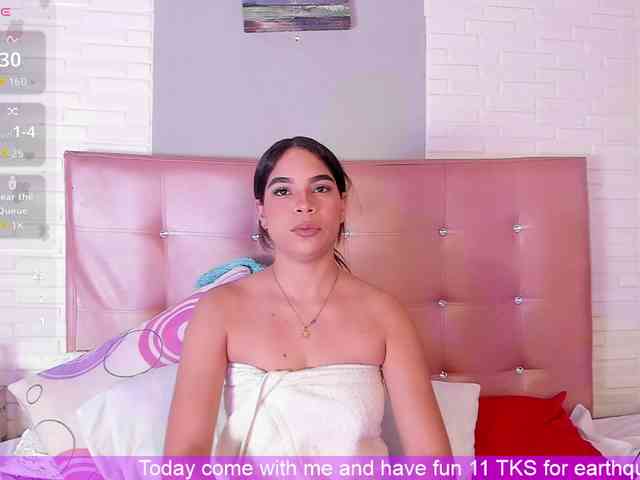 VictoriiaCross webcam