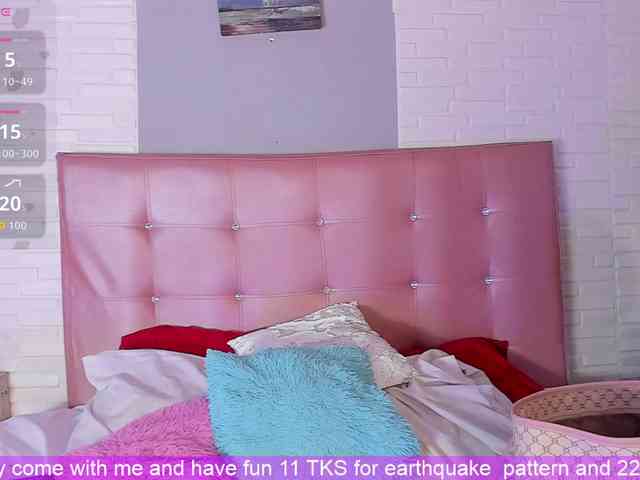 VictoriiaCross webcam