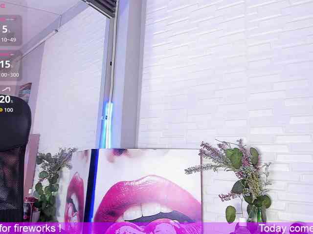 VictoriiaCross webcam