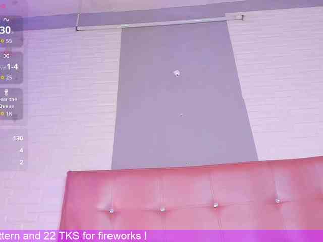 VictoriiaCross webcam