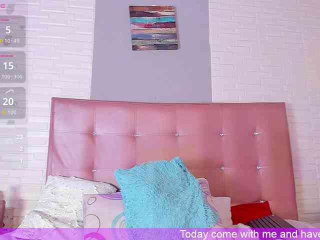 VictoriiaCross webcam