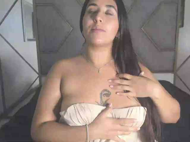 Miia-Colliins-- webcam