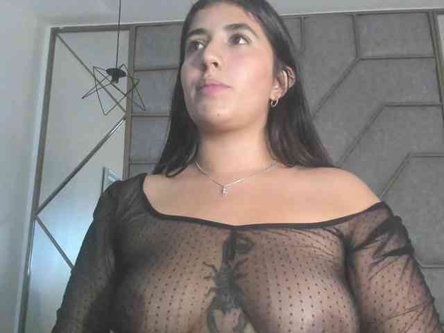 Miia-Colliins-- webcam